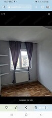 vând apartament