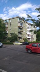 Vând apartament cu 3 camere