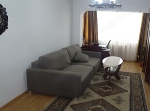 Vand apartament cu 3 camere in Deva, zona Minerului, intrari separate, bloc de 4 etaje de caramida,