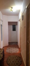 Vand apartament cu 4 camere