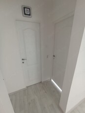 Vand apartament la cheie 2 camere zona Spiru Haret