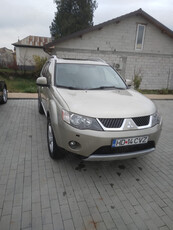 Vand Mitsubishi Outlander an 2007