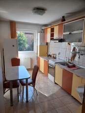 Vand urgent apartament 2 camere Andrei Muresanu Cluj -Napoca