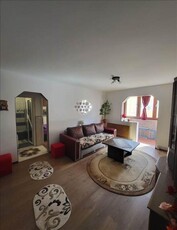 Vanzare apartament 3 camere etaj intermediar Noua, Brasov