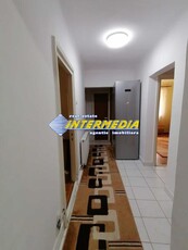 Vanzare Apartament 4 camere 2 bai, pivnita si parcare Alba Iulia CETATE Closca