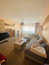 Vanzare apartament 4 camere