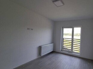 Vanzare apartament 4 camere in vila, zona Iazului, Floresti!