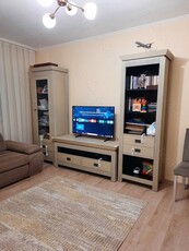 Vanzare apartament modern 3 camere - malul Crisului