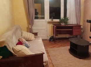 Apartament de închiriat