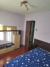 Închiriez apartament 2 camere