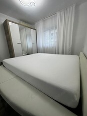 Inchiriez apartament 2 camere lux Stadion