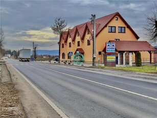 Pensiune 7 camere si 3 apartamente ,loc. Albesti la 6 km de Sighisoara