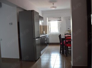 Proprietar dau in chirie apartament 2 camere decomandate