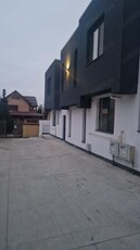 Vand sau inchiriez casa str traian 440 langa Firogal