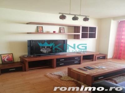 zona cetru vechi// apartament 2 camere// 2balcoane// aer conditionat