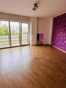 Apartament 3 camere in zona Clujana