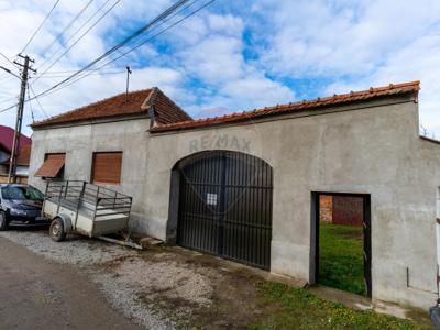 Casa cu 3 camere de vanzare, Ludestii de Jos, jud. Hunedoara