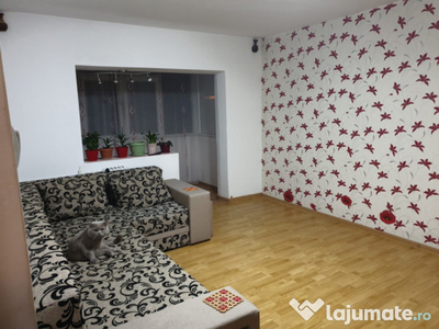 4 Camere - Decomandat - Zona Apusului