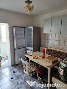 Apartament 2 camere de închiriat Visoi 3 lângă scoala nr. 7