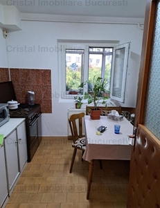 Apartament 2 camere, la 5 min de metrou Tineretului.