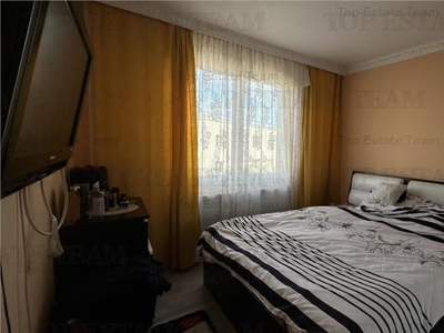 Apartament 3 camere, 2 bai cu centrala proprie de vanzare in zona metrou Dristor