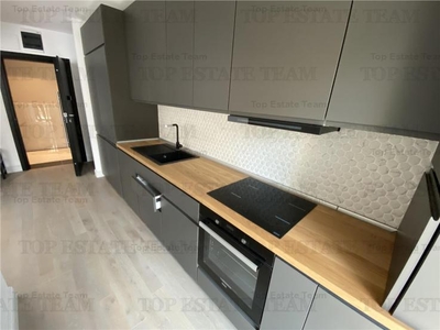 Apartament cu 2 camere de vanzare in Piata Victoriei