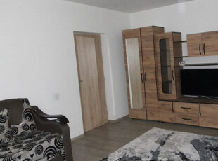 3 camere, , mp , de inchiriat apartament in zona Valea Lupului, Str 1 DecembrieDin 2008 sustinem Comunitatea Agentiilor Imobiliare din Iasi