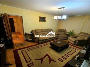 Apartament 3 camere 1 Decembrie 1918 cu centrala proprie !