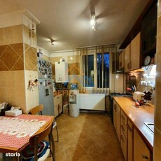 Apartament 3 camere de vanzare 1 Decembrie 1918 Trapezului