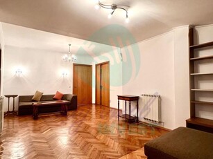 Apartament 3 CAMERE in bloc boutique-CENTRALA PROPRIE-80 mp