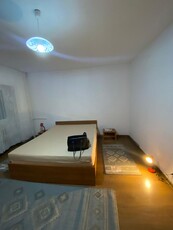 Apartament cu 1 camera, decomandat, zona Gara-Arcu