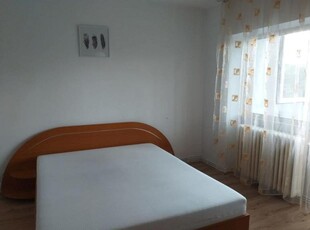 Apartament cu 1 camera, etajul 2/4, zona Tatarasi