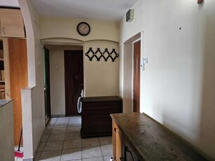 Apartament cu 2 camere, decomandat, zona Zimbru