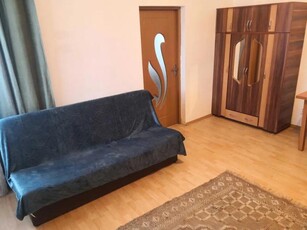 Apartament cu 2 camere, semidecomandat, etaj 1/4, zona Independentei UMF