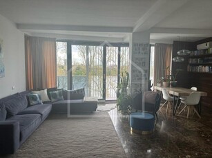 Apartament plus terasa cu vedere la lacul Baneasa-Madrigalului