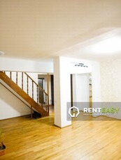 De inchiriat! Apartament cu patru camere situat in zona Palas - Sf Lazar