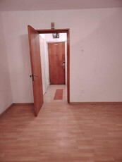 Vanzare Apartament 3 camere Tei