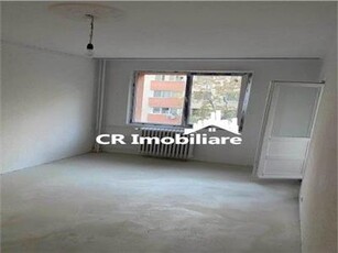 Vanzare apartament 3 camere Teiul Doamnei