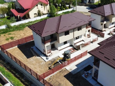 3 camere, 72 mp, de vanzare casa in zona Bucium, Pensiunea Garofita, Cod 153788