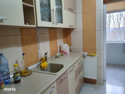 Ap 2 cam cu centrala proprie dec M Bravu, et 4/4, 51000 euro, bl 1987