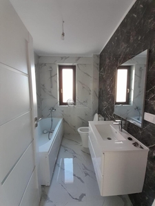 Apartament 2 camere decomandat, finalizat, Bucium