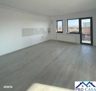 Renovat 3 camere 56 mp strada Paris semicentral Cluj