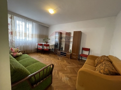 Apartament 2 camere inchiriere in bloc de apartamente Piatra-Neamt, Precista