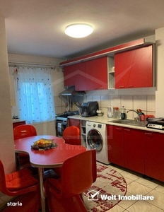 Apartament cu 3 camere de vânzare