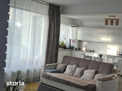 Apartament cu 4 camere, 200mp, cartier Baciu