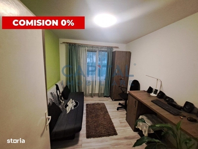 Apartament cu 3 camere de vânzare în zona Lipovei