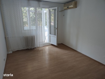 Casa cu 2 Corpuri +Curte+Gradina In Caransebes(C-sebesul nou)