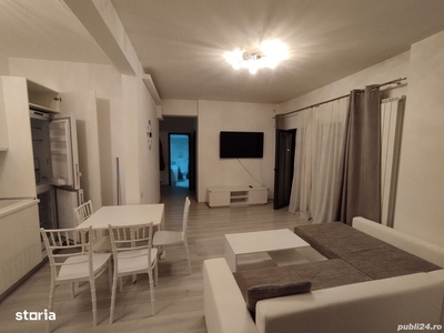 Apartament decomandat cu 3 camere in zona Aradului