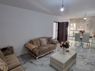 Inchiriere apartament 3 camere Bucurestii Noi 8 minute metrou Laminorului Va propunem