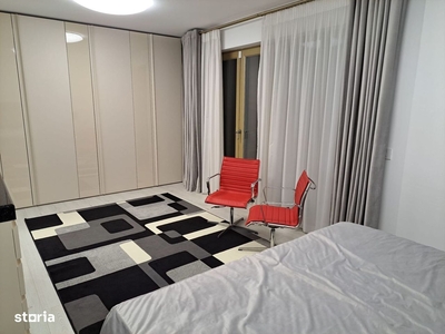 Apartament 4 camere, ultracentral, suprafata 110mp, et 7, vedere panor